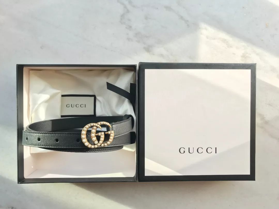 编辑们去了一趟时装周，攒了半年的工资全！没！了！