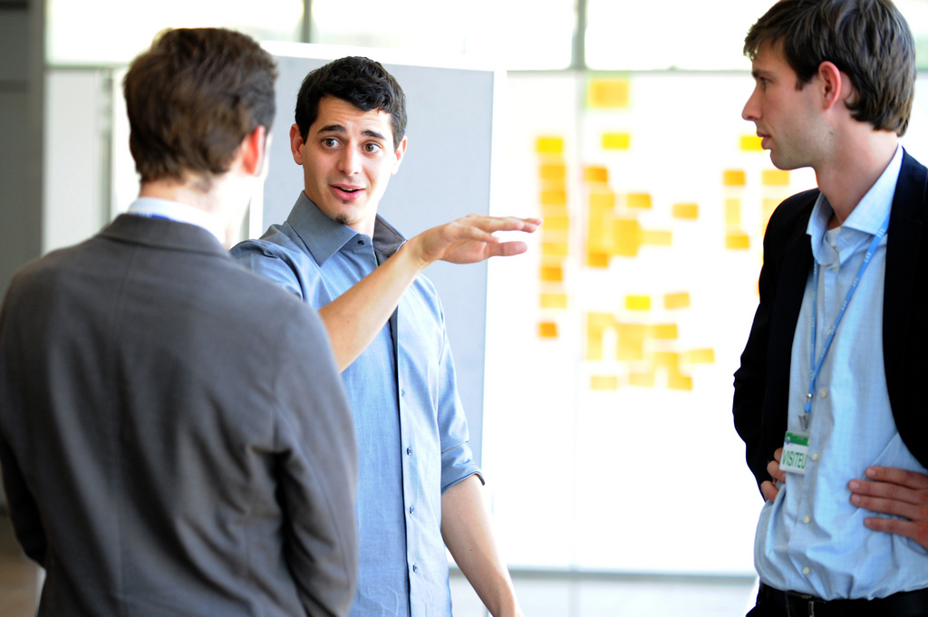 员工业绩差还不服从管理怎么办,业绩好的员工不听话怎么管理