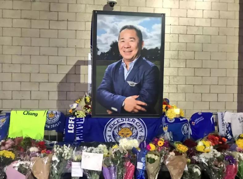 足球高于生死利物浦,足球高于生死德罗巴