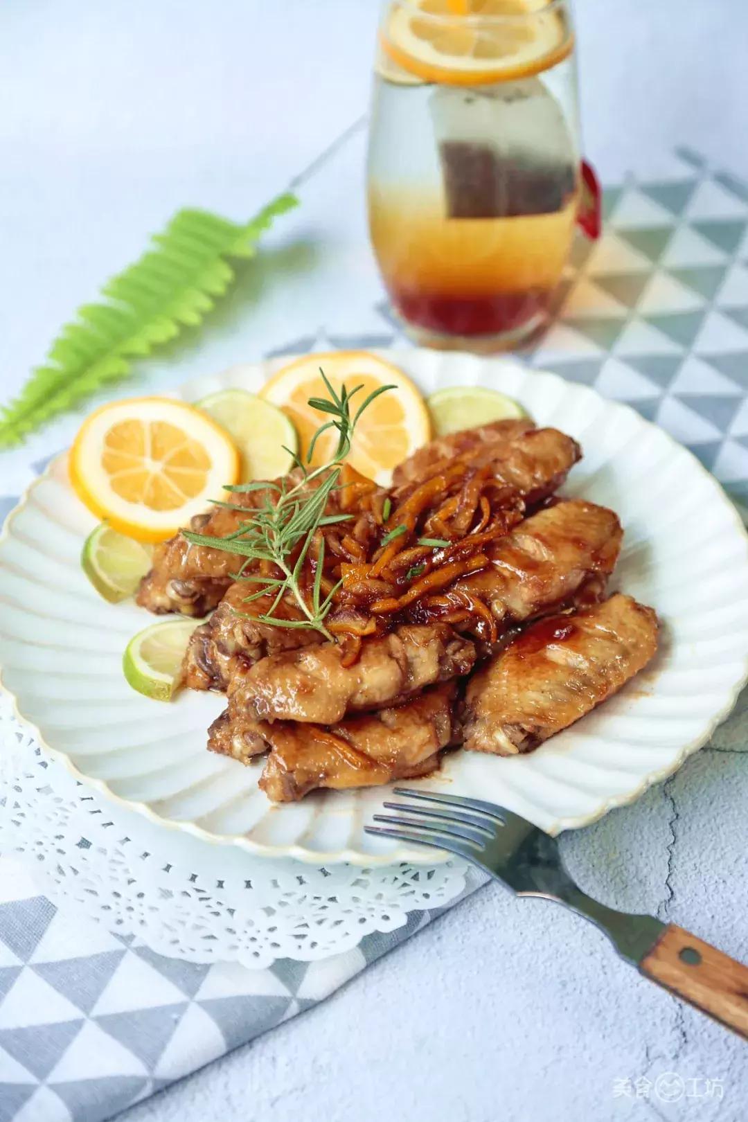 腌制鸡翅需要多久才能入味,如何让腌制鸡翅快速入味