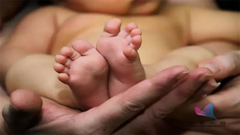 顺产好还是剖宫产好应该怎么选,生孩子到底顺产还是剖腹疼