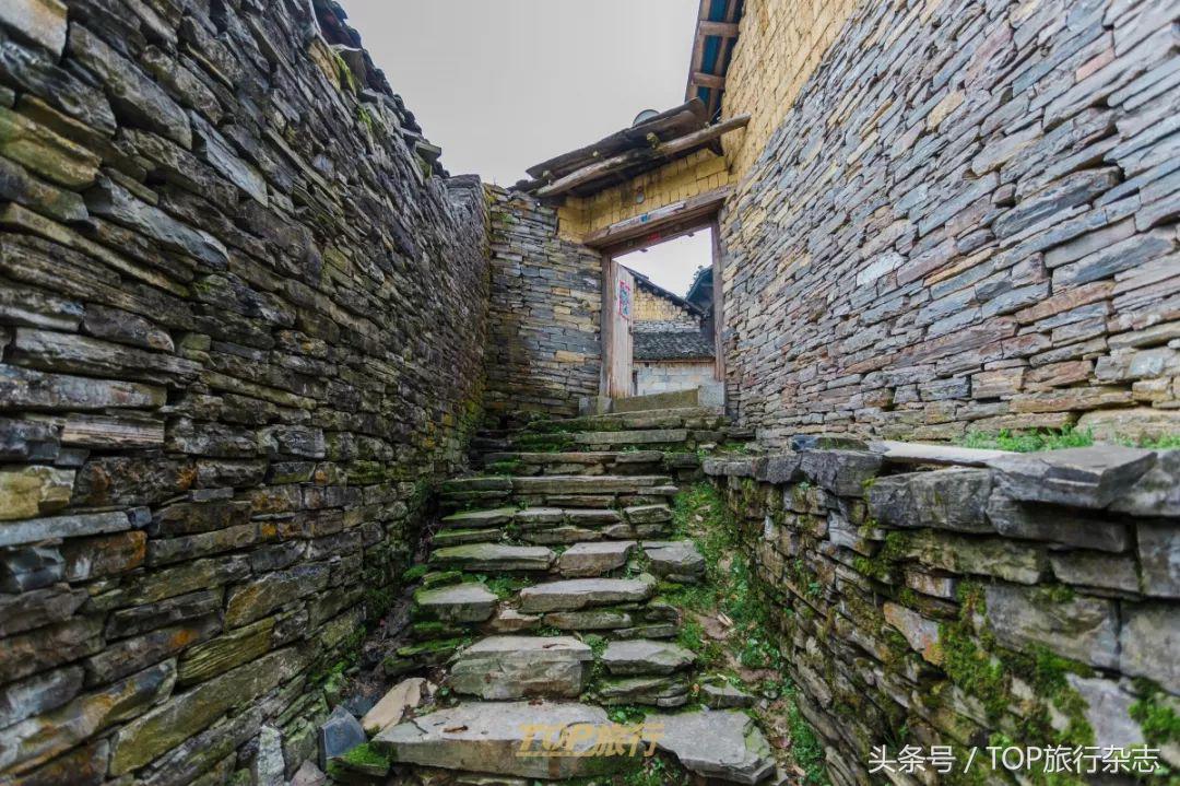 湖南悬崖上的苗寨,秘境湘西张家界
