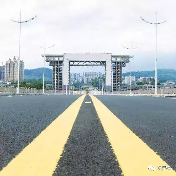 东兴与越南芒街进出口合作协议,广西东兴口岸与越南芒街见闻