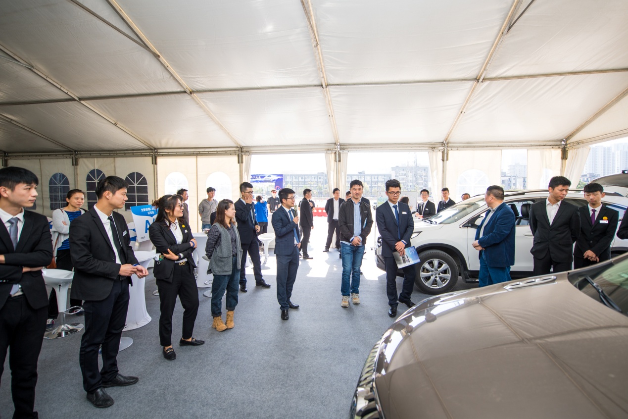 2018款大众途观l四驱豪华版试驾,全新大众途观l280试驾