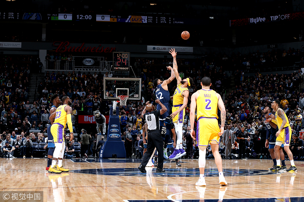 汤神回归穿的篮球鞋,汤神签约安踏前穿什么鞋