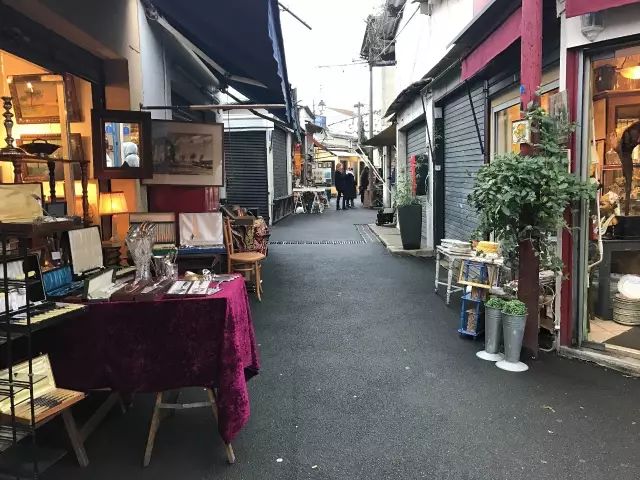 从中国开车来巴黎,从中国开车到欧洲