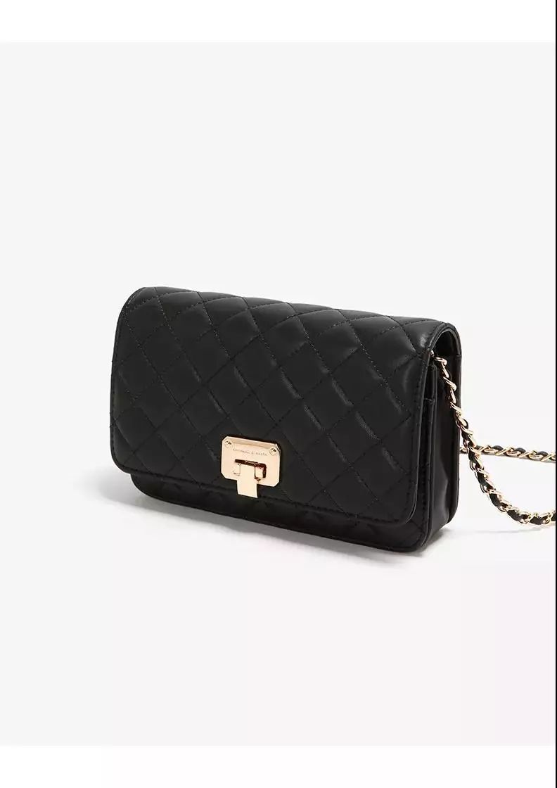 小ck包跟zara包哪个好推,小ck类似价钱的包