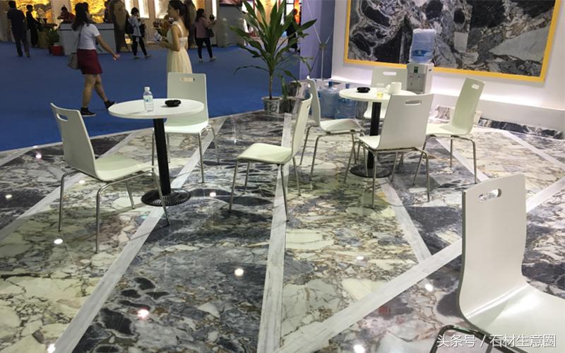 人造大理石是什么材料做的,人造大理石台面和天然大理石台面