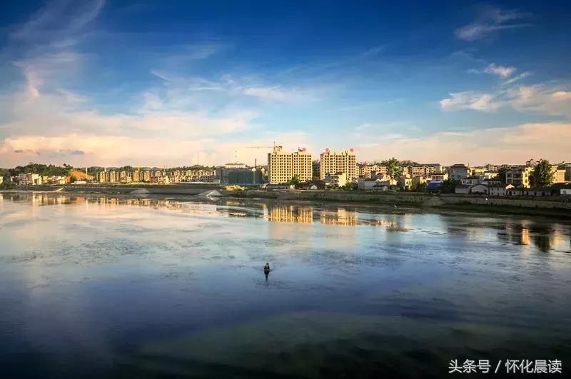 大家好，我叫“麻阳苗族自治县”，今年30岁了！