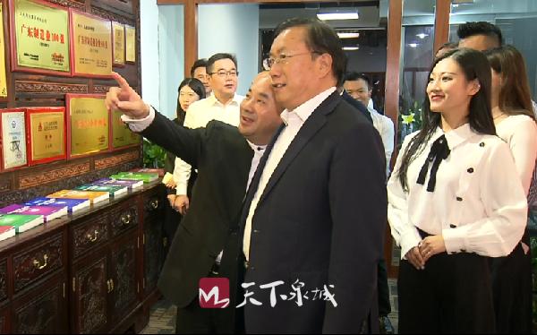 王忠林：济南要想“走在前列”“扬起龙头”必须对标先进城市