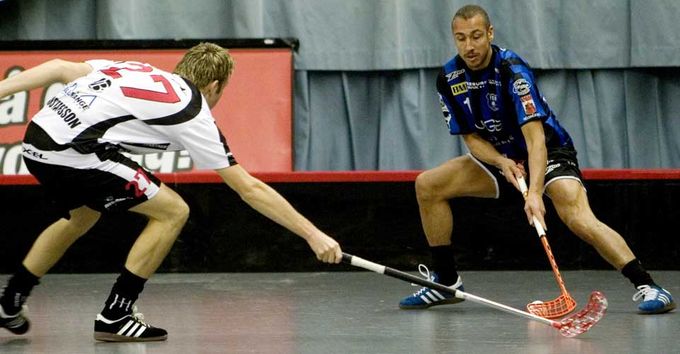 职业足球运动员交流,足球转型最成功的球员