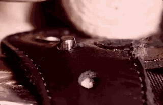 每个男人都需要一双这样的马丁靴,年轻人的第一双马丁靴