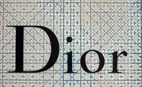 收藏东西的文案句子,十大奢侈品文案