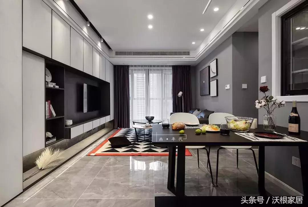 简约风格地砖是灰色配什么踢脚线,灰色哑光地砖800*800铺贴效果