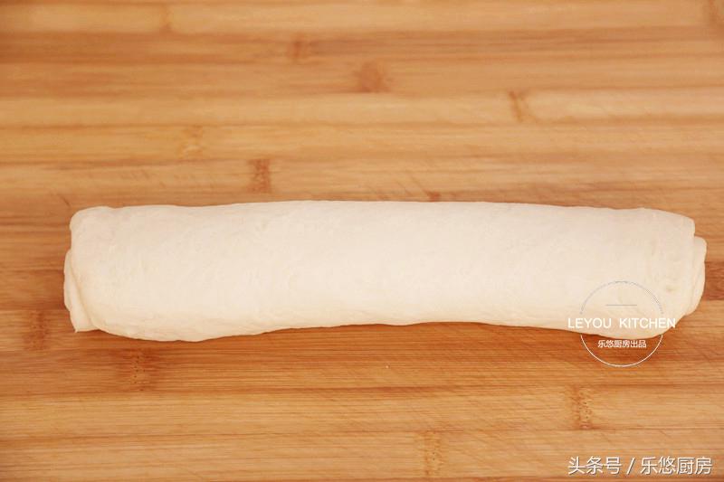 在家也可以轻松做蓬松暄软的面包,买回来的面包怎么做简单好吃