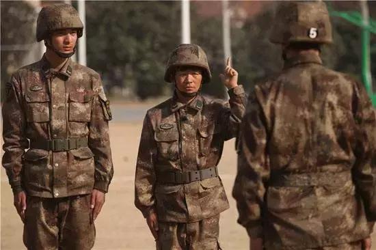 没有管理思维员工累死也无功,领导思维的四个原则