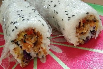 kfc早餐饭团里的油条怎么做的,kfc肉酥油条饭团的做法