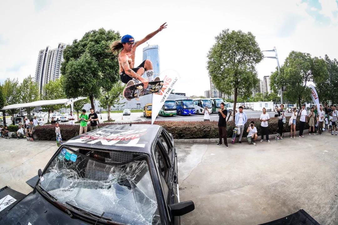 vans现在的状况,vans不找代言人的原因