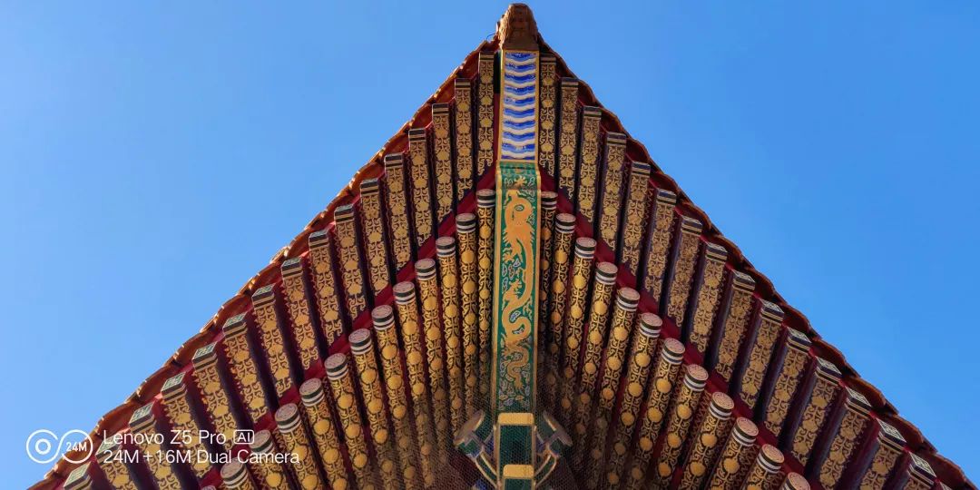 鐪熷叏闈㈠睆宸呭嘲涔嬩綔,绐佺牬鍏ㄩ潰灞忔瀬闄愮殑鏃朵唬鍗冲皢鏉ヤ复