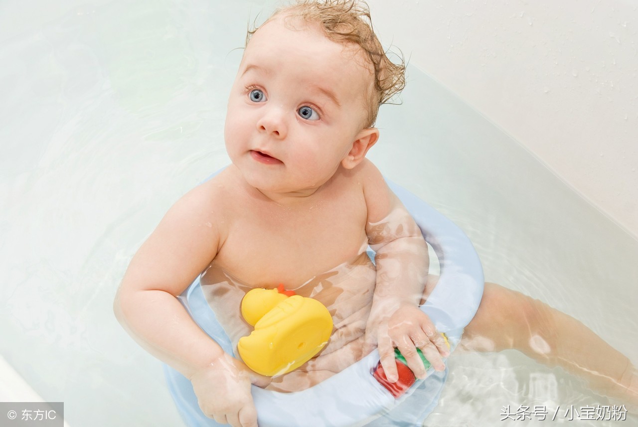 皇家美素佳儿港版和有机哪个更好,皇家美素和金装美素口感区别