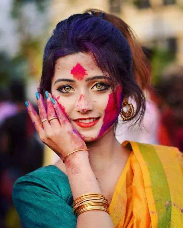 印度精灵眼女孩现状,印度最美精灵眼女孩