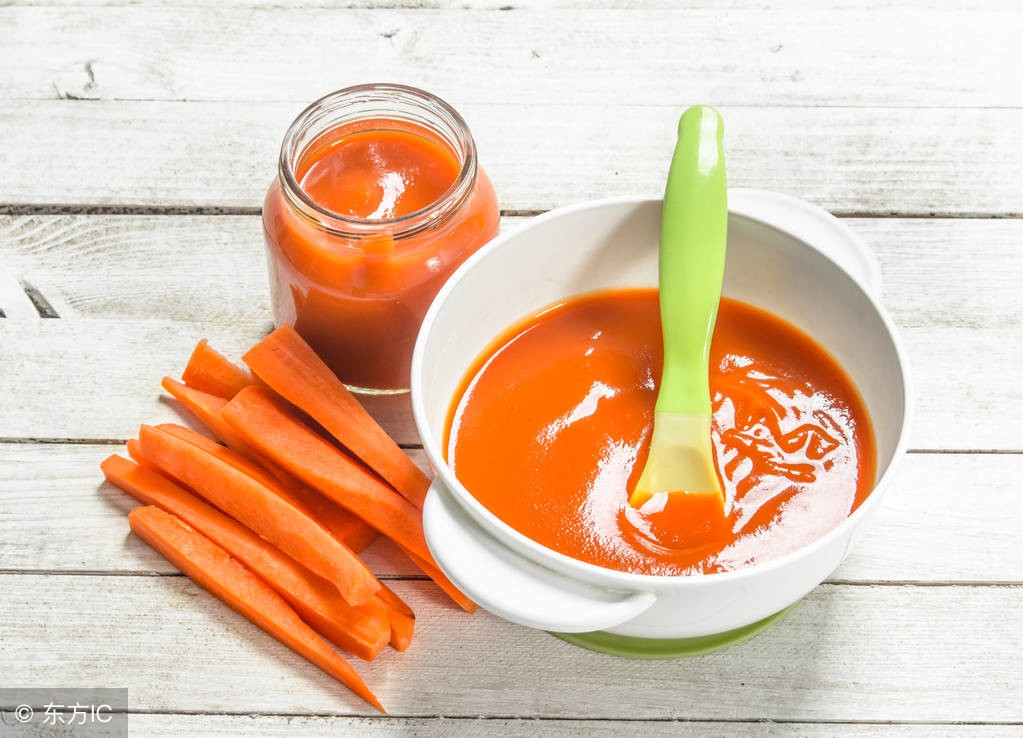 2岁孩子营养辅食蔬菜泥,宝宝的第一口蔬菜泥应该怎么添加