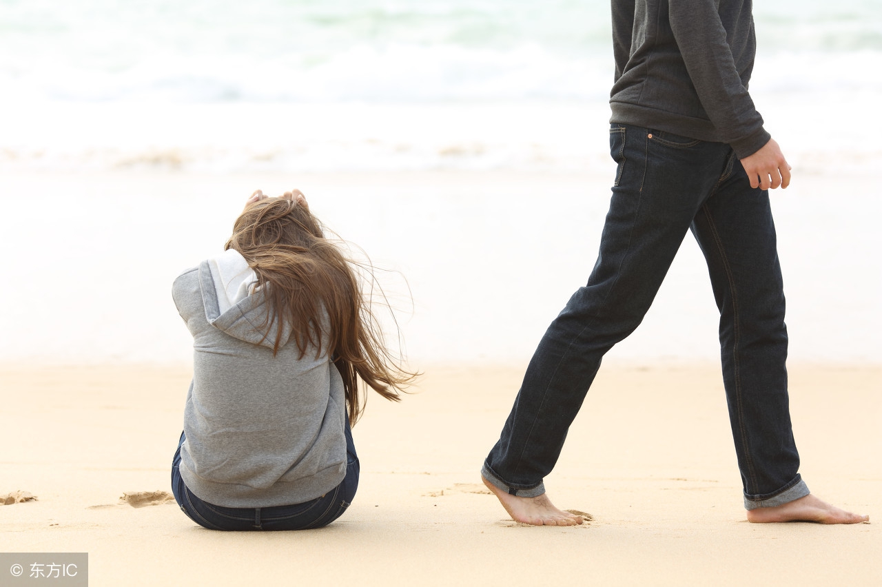 情感受伤怎么安慰别人,情感受伤的人怎么治愈
