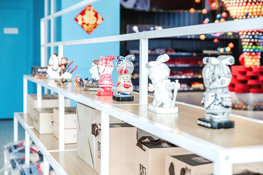 俄罗斯风情一条街必买清单,俄罗斯小镇美食街