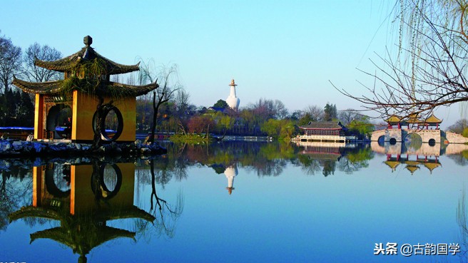 一座城一首诗一幅画,一座城一首诗视频