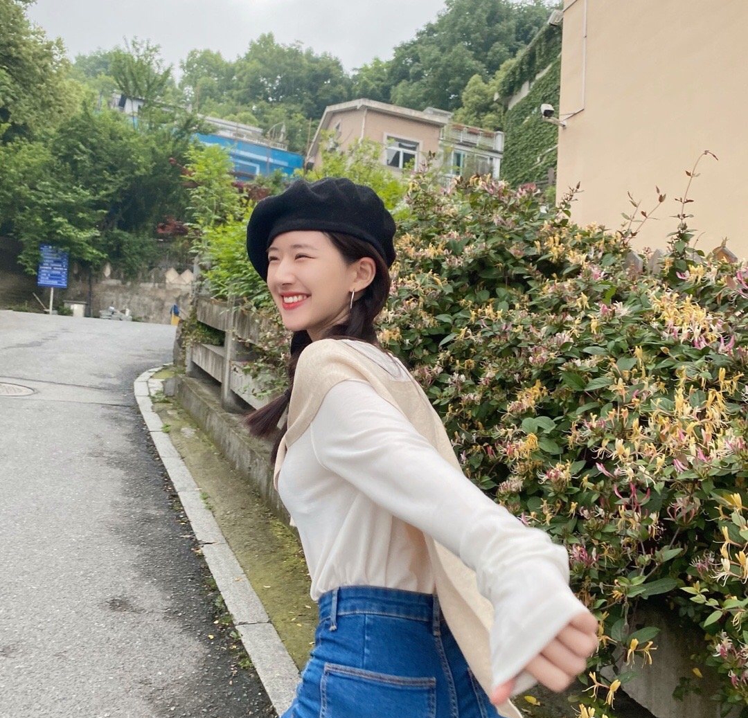 这4款扎发发型夏天超火,5种流行的扎发款式减龄又时髦