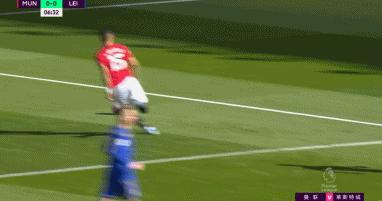 曼联1-0莱斯特！球队建设非一日之功，缺兵少将的“红魔”尽力了