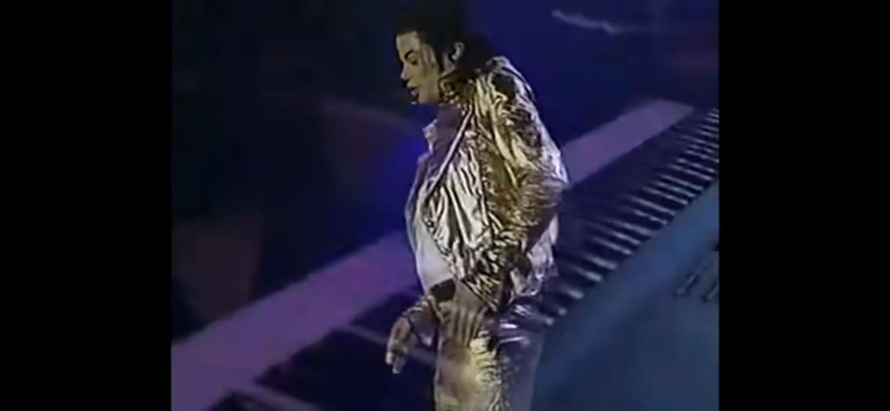 迈克尔杰克逊刚出道时的舞蹈全集,迈克尔杰克逊最经典演唱会舞蹈