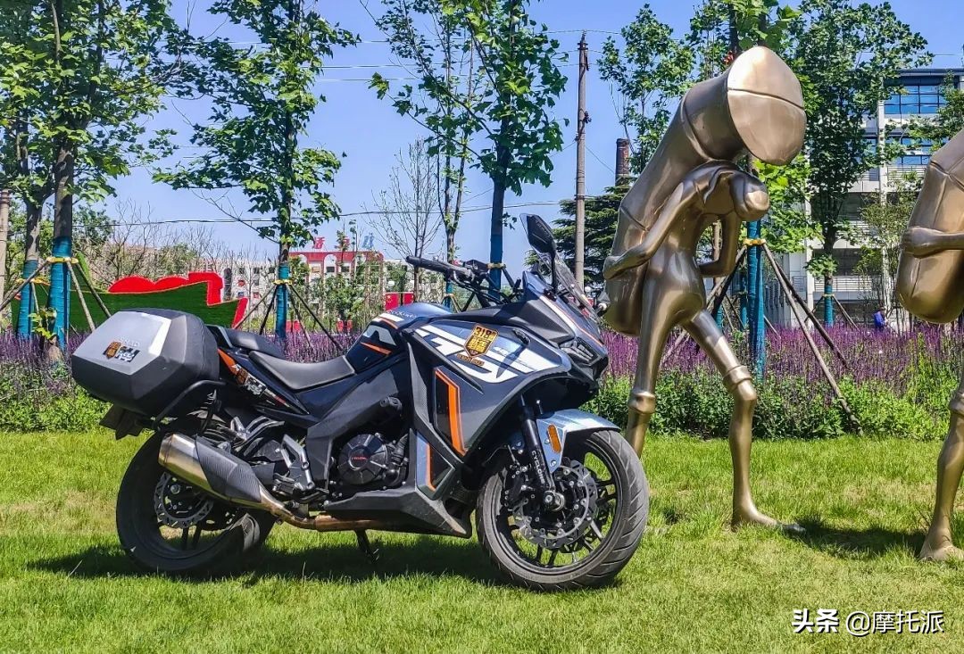 璧涚榫檙g3鏄粦鍔ㄧ鍚堝悧,璧涚榫檙g3鏈夋粦鍔ㄧ鍚堝悧