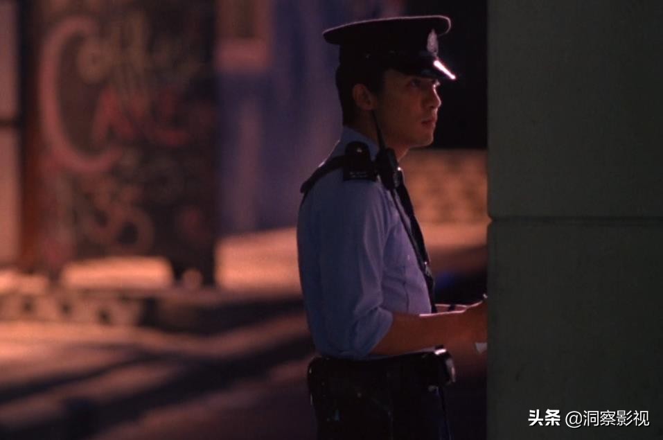 不是香港电影自甘堕落，而是“时不利兮骓不逝”！