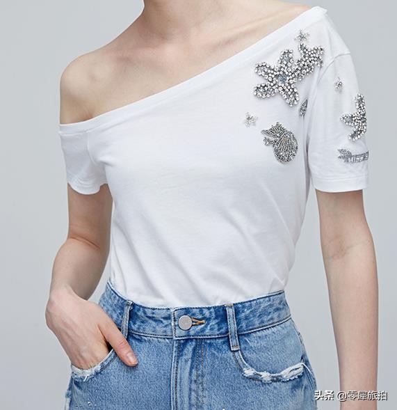 夏天穿上既好看又凉快的t恤衫,适合夏天穿的t恤风格