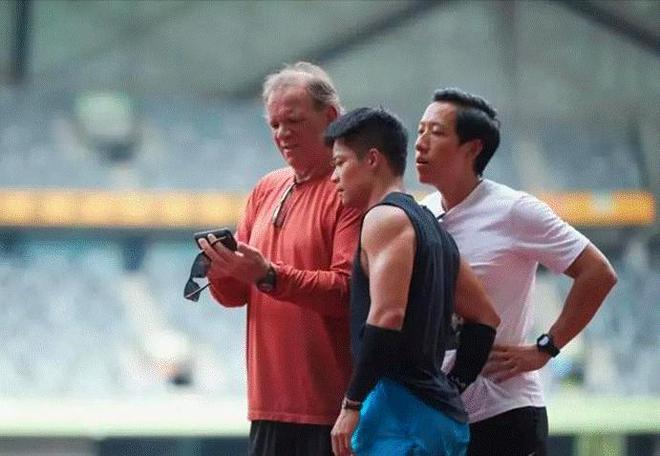 中国田径崛起,中国田径第一人刘翔