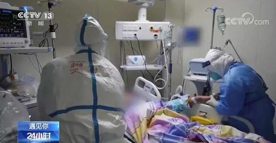 面对疫情我们来不及感慨 (疫情面前我们该怎么去生活)