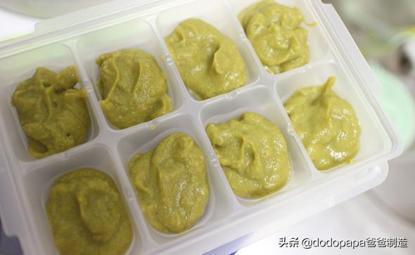 宝宝怎么添加辅食水果泥,宝宝添加辅食的水果泥怎么做