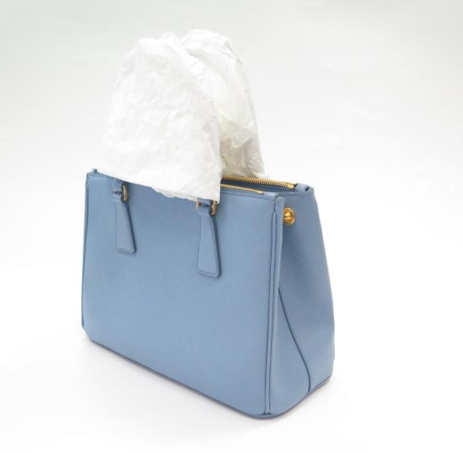 普拉达值得入手的包包品牌,圣罗兰和普拉达包谁档次高