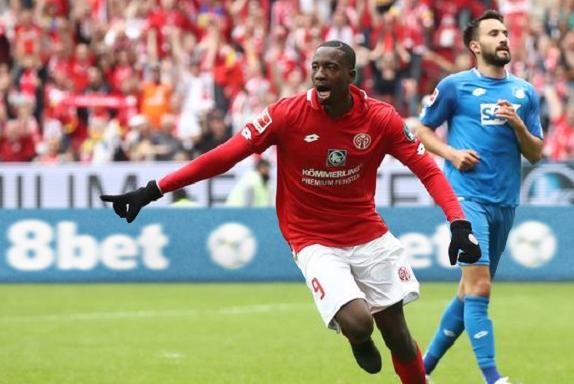 拜仁慕尼黑德甲最低排名,拜仁对法兰克福多特