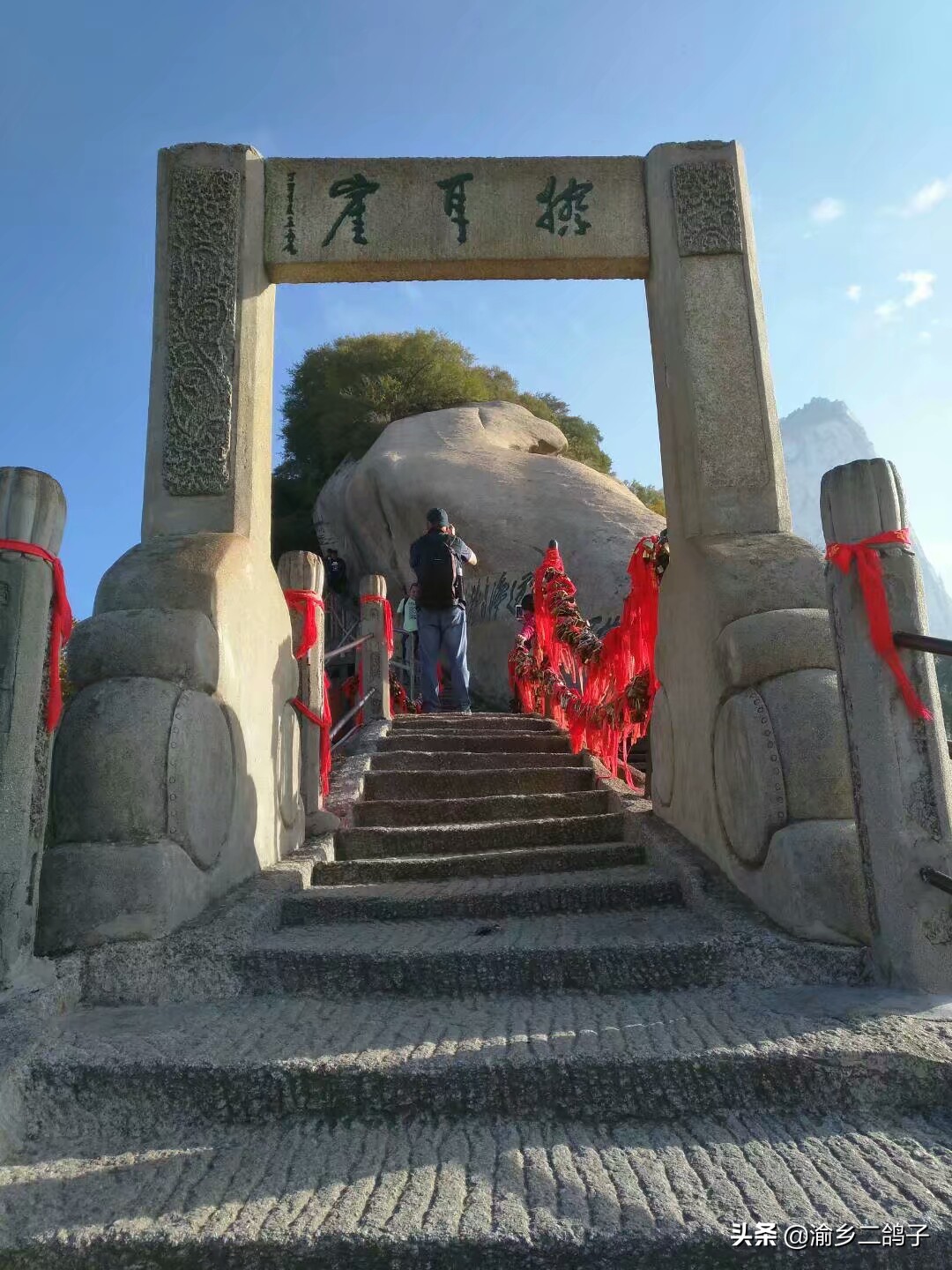 华山坐索道老年人价格,老年人能去华山玩吗最近