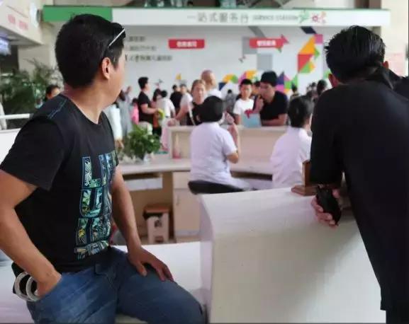 便衣警察背后的故事,便衣民警真实故事