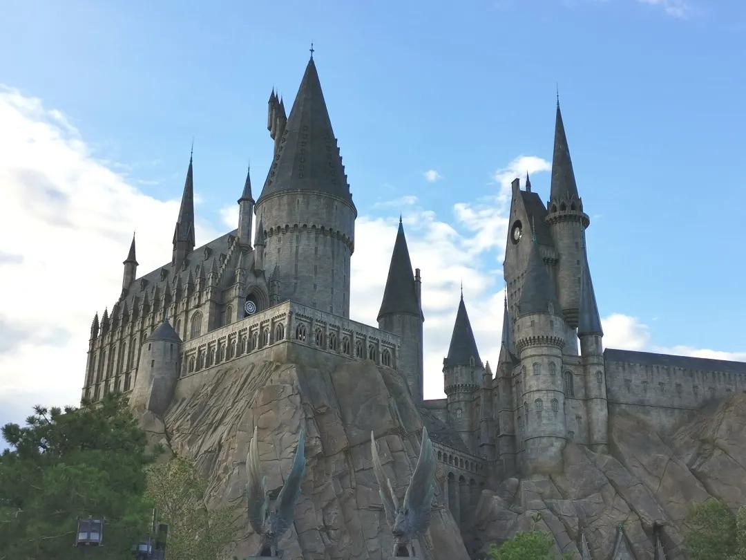 北京环球影城阿甘虾餐厅,北京环球影城三把扫帚餐厅