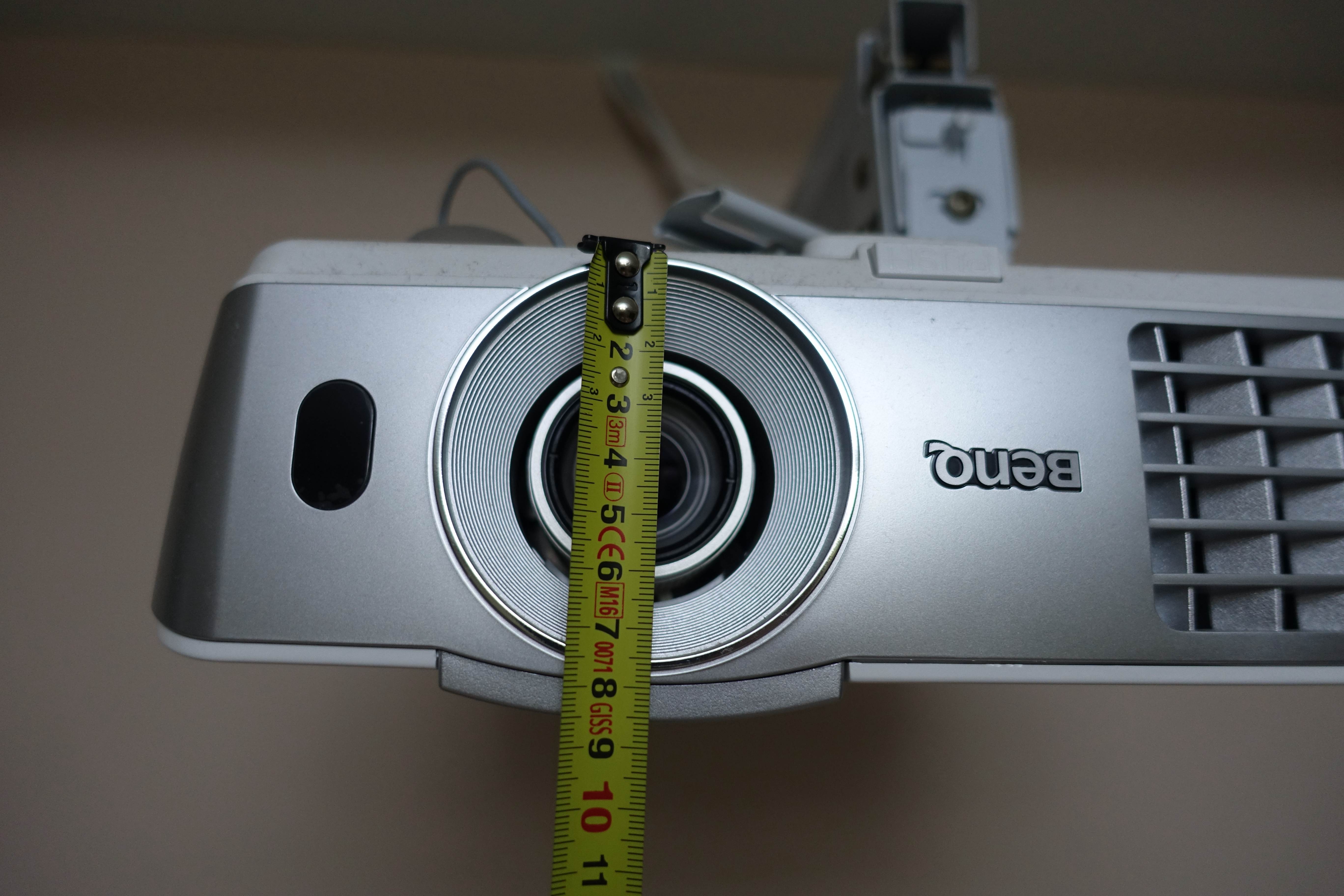 零成本打造私人影院,打造30平方家庭小影院