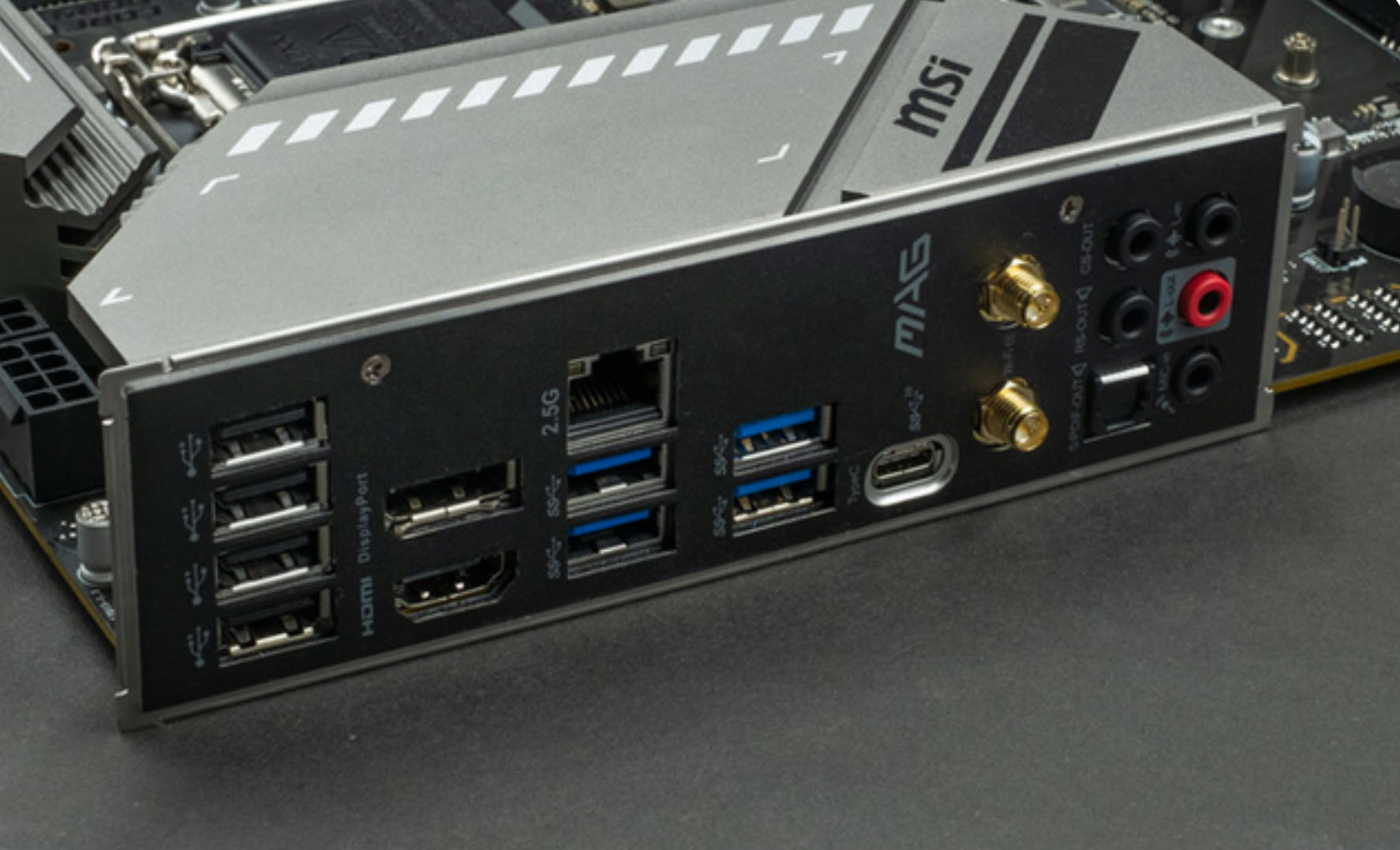 现在显卡入门级的买不到,显卡买刚好够用的还是更好的