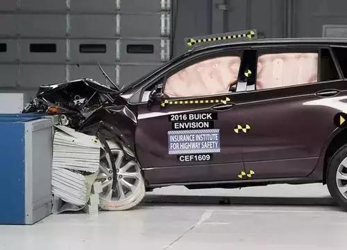 昂科威口碑最好的suv,昂科威和途观哪个安全系数高