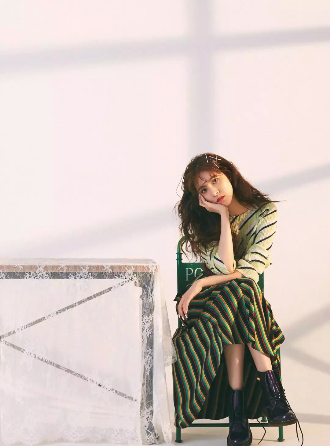 一点也不热,酷妹的马丁靴里都有空调