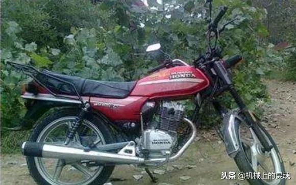五羊本田cb190r对比新大洲本田190,五羊本田cb190和新大洲本田cbf190