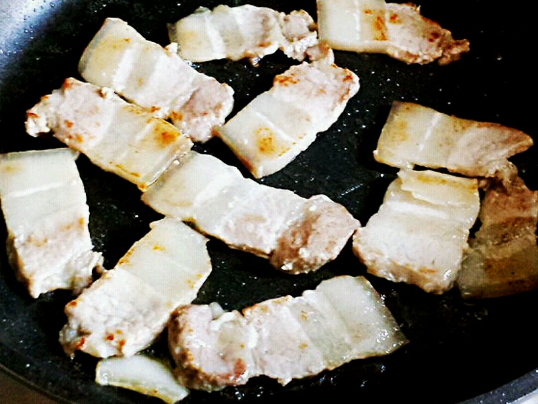 馋肉了怎么解馋,馋肉吃什么过瘾