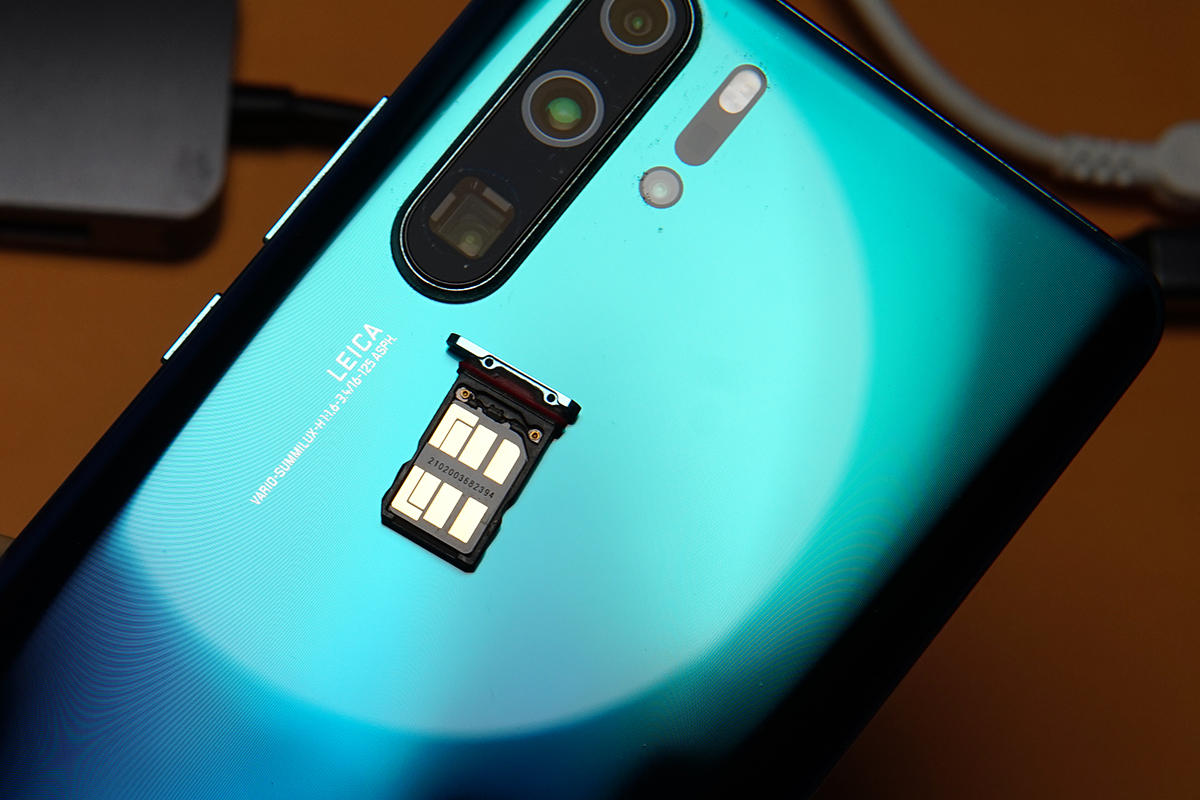 大华nmcard高速存储卡,华为nm存储卡选大华还是雷克沙